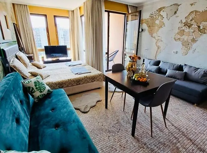 Private Apartament Vip In Royal Beach