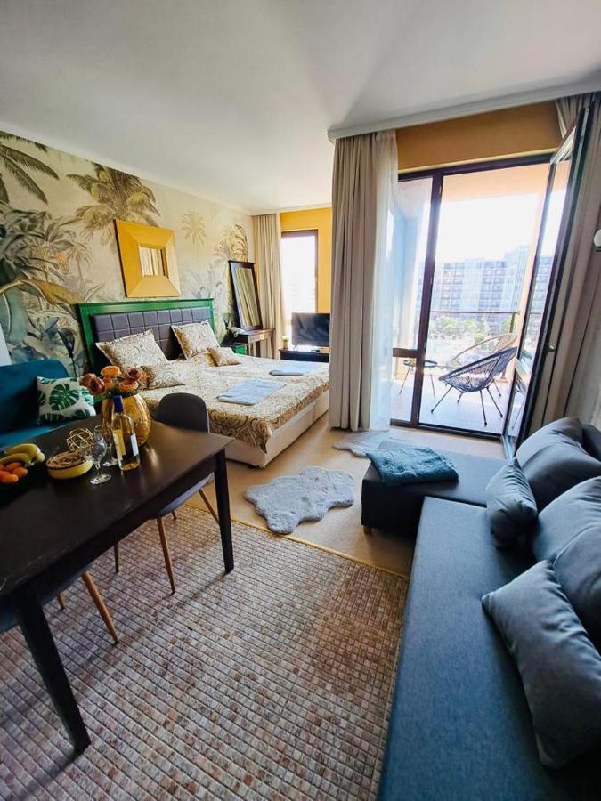 Private Vip In Royal Apartment *