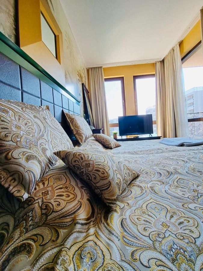 Private Vip In Royal Apartment Sunny Beach