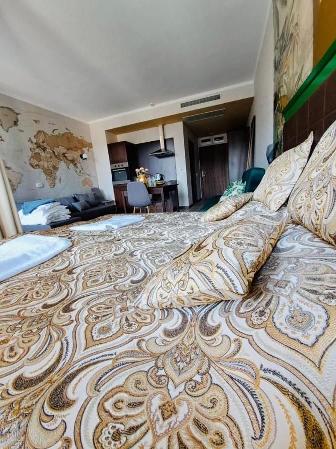 Private Vip In Royal Apartment Sunny Beach